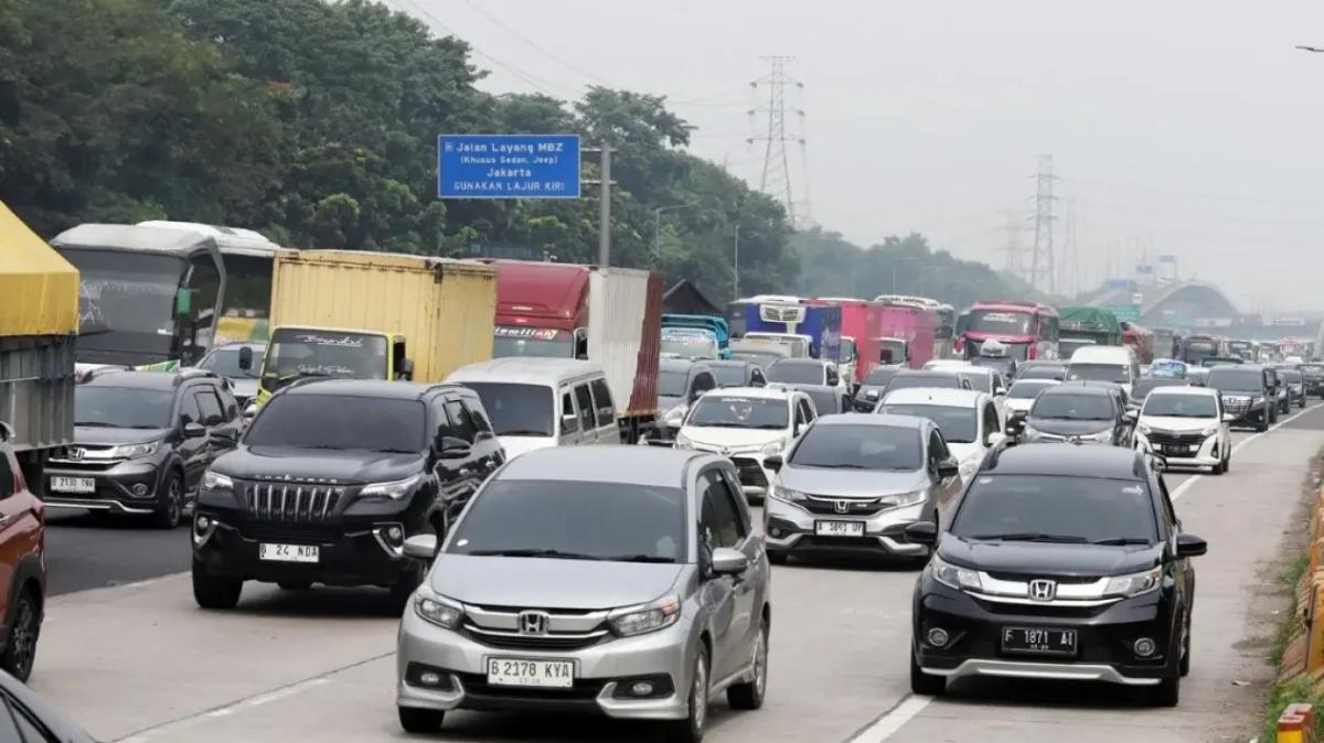 Siap-siap! One Way Arus Balik Km 414 Tol Kalikangkung-Km 72 Cipali Mulai Sore Ini