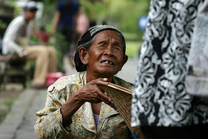 Waduh! Ada Nenek Ngaku Diperkosa Handphone di Jaksel