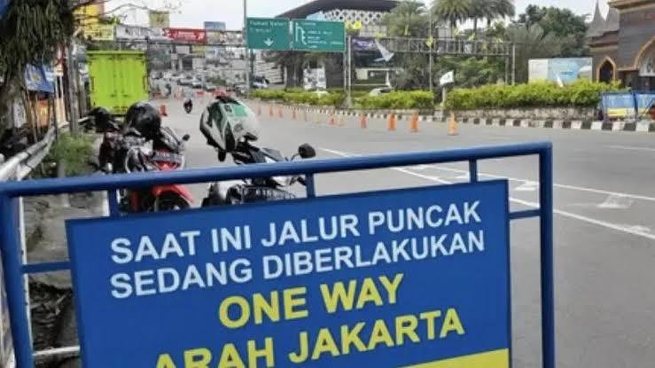 One Way Jalur Puncak ke Jakarta Berakhir Sore Ini