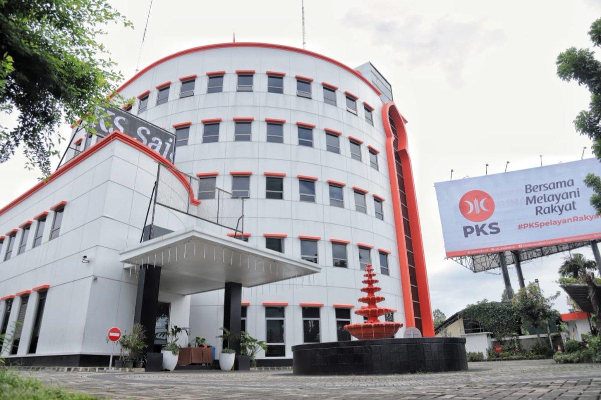 PKS Ajukan Tiga Nama Jadi Kandidat Cagub DKI Jakarta