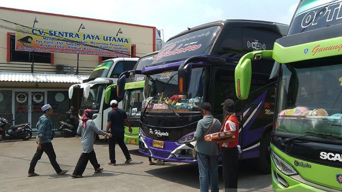 H+5 Lebaran, Penumpang Angkutan Umum Masih Tinggi