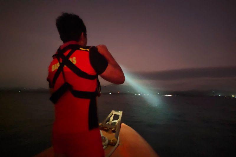 Dokter Tenggelam di Pantai Lancing Lombok Tengah Masih Dicari