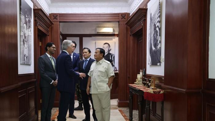Kungjungi Prabowo di Kemhan, Eks PM Inggris Tony Blair: Fantastis