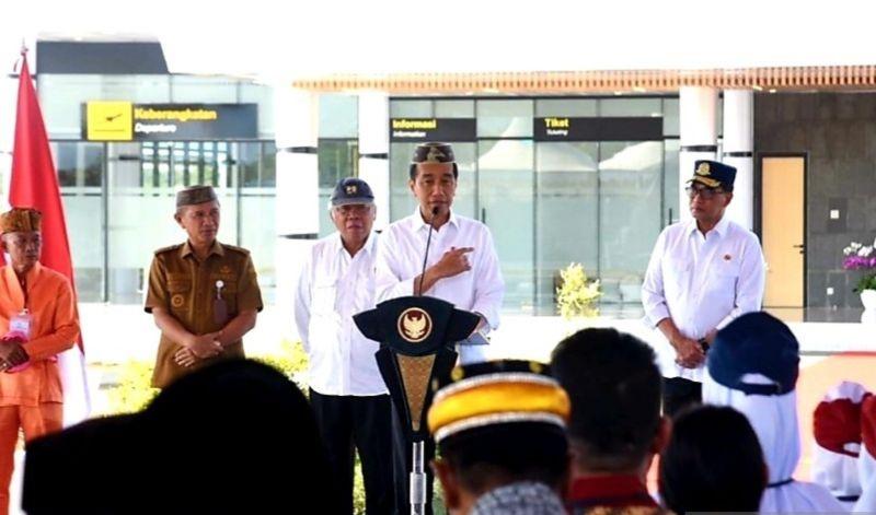 Diiringi Bunyi Sirene, Jokowi Resmikan Bandara Panua Pohuwato