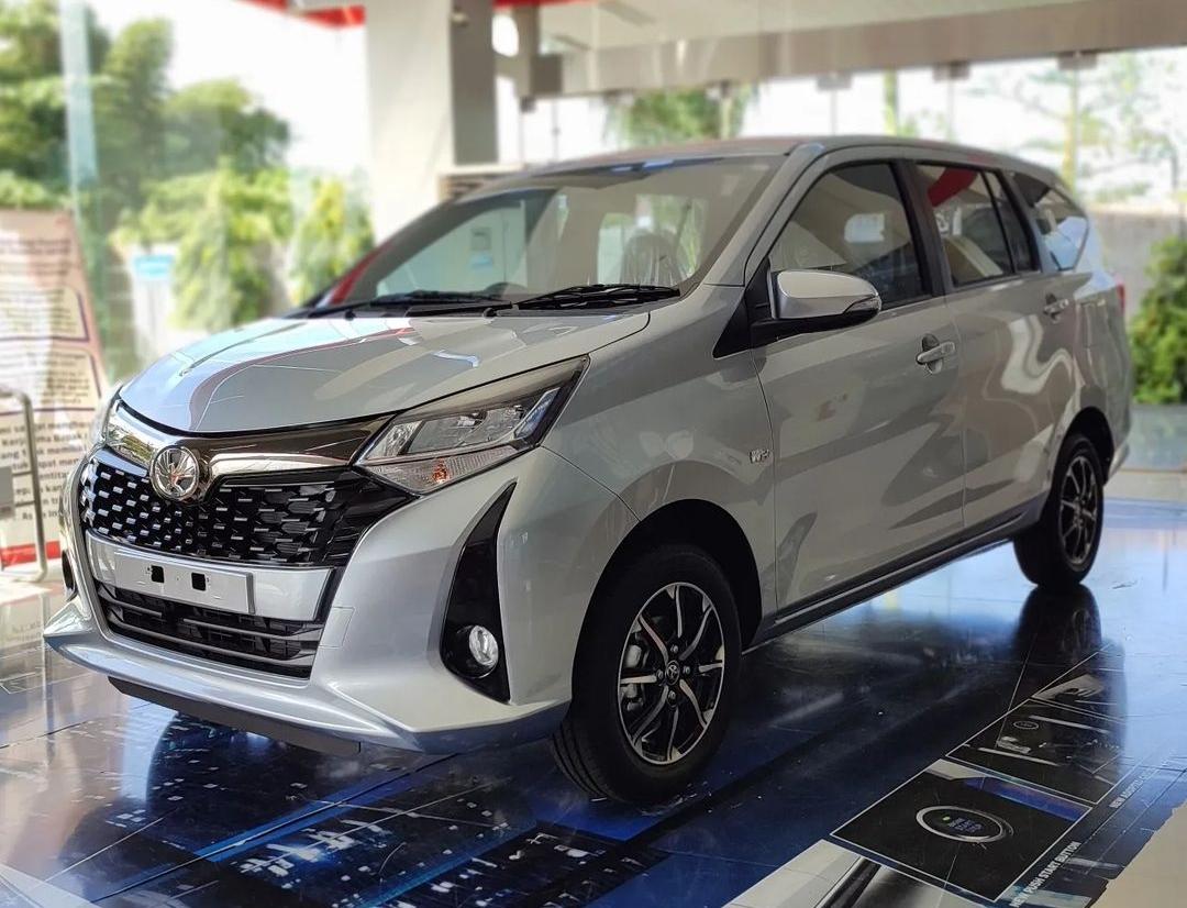 Bisa Sebabkan Overheat, Ini Waktu yang Pas Ganti Air Radiator Mobil