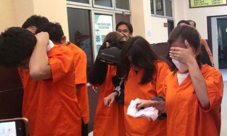 Chandrika Chika Cs Jalani Rehabilitasi di Lido