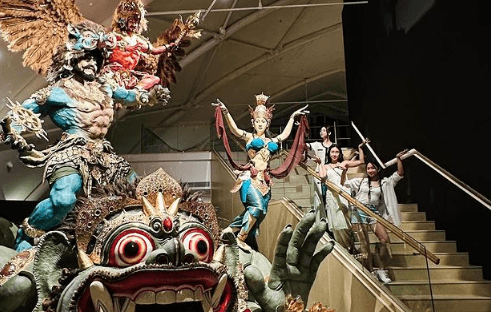 Staff dan Cast "Pick Me Trip in Bali" Ditahan Pihak Kepolisian Terkait Perizinan Syuting