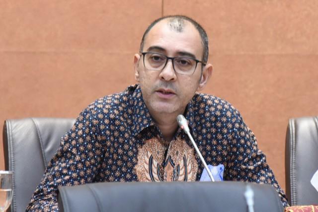 Toko Kelontong Dilarang Buka 24 Jam, DPR: Bentuk Diskriminasi terhadap Usaha Kecil