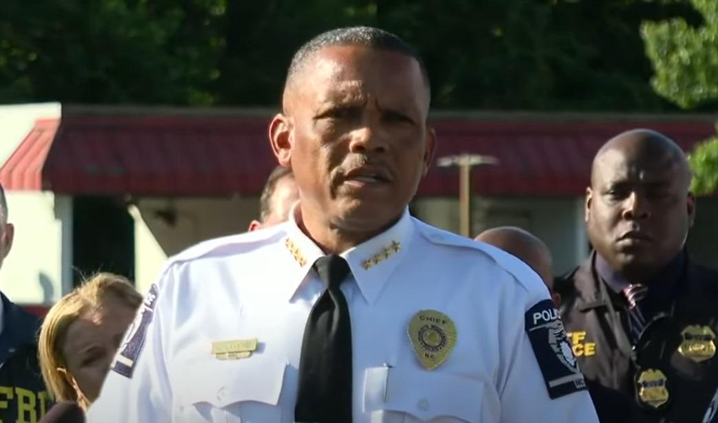 3 Polisi Tewas dan 5 Terluka Pascainsiden Penembakan di North Carolina