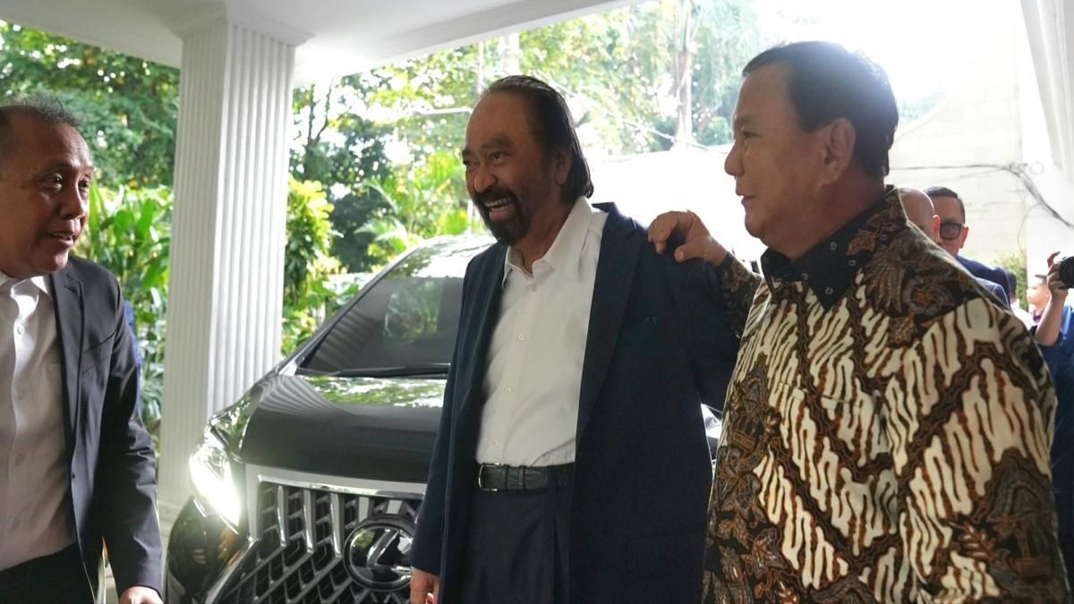 Walau Dukung Prabowo-Gibran, Surya Paloh Ngaku Sungkan Minta Jatah Menteri