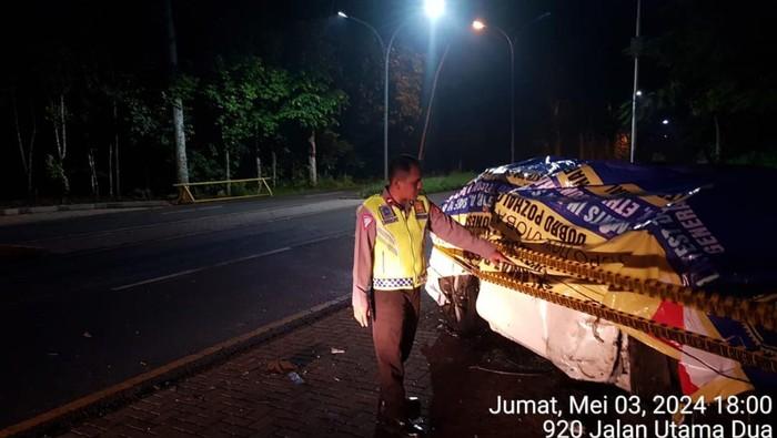Korban Tabrakan HR-V-Bus Kuning Dirawat di RSUI