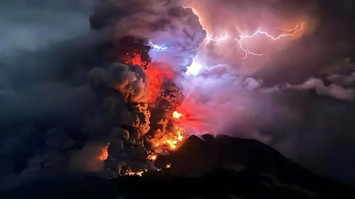 Pasca Erupsi, Bandara Samrat Bakal Dibuka Kembali Hari Ini Usai Bersih dari Abu Vulkanik