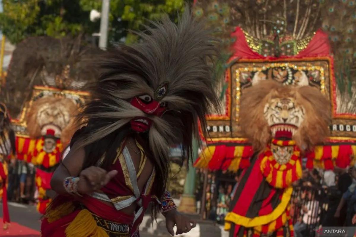 Kemenko PMK Usulkan Reog, Kolintang, dan Kebaya jadi Warisan Budaya UNESCO