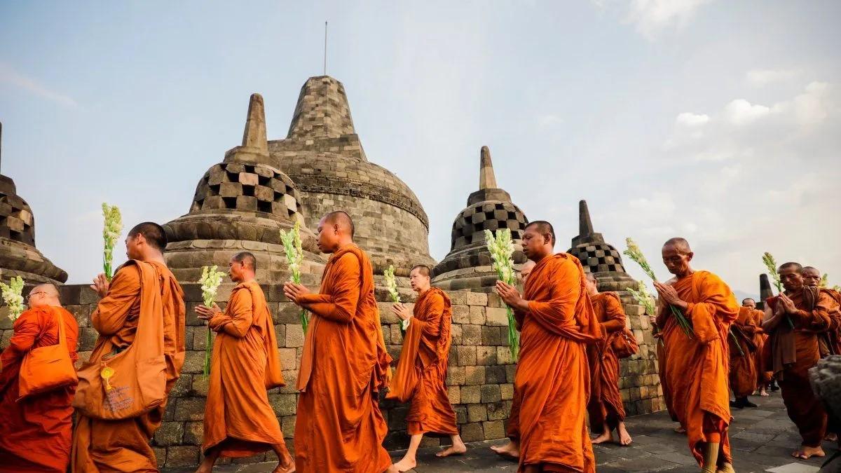 Candi Borobudur Siap Menyambut Perayaan Hari Tri Suci Waisak 2568 BE.