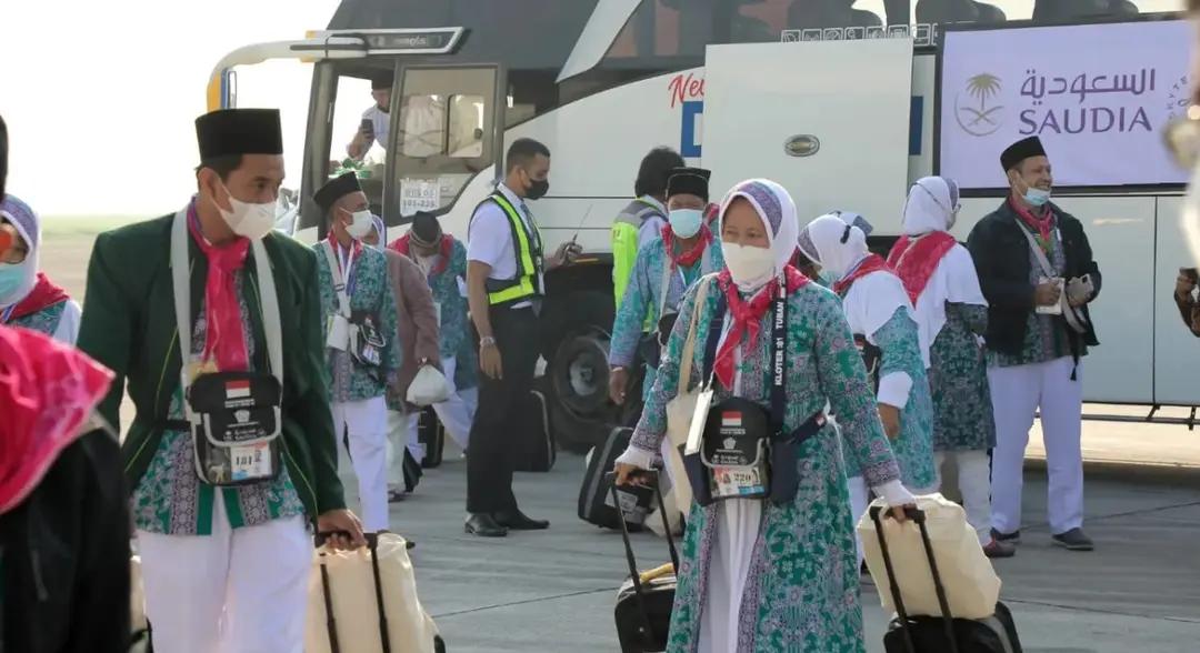 Menag Yaqut Pastikan Layanan Hotel-Bus Sudah Siap Layani Jemaah Haji Indonesia