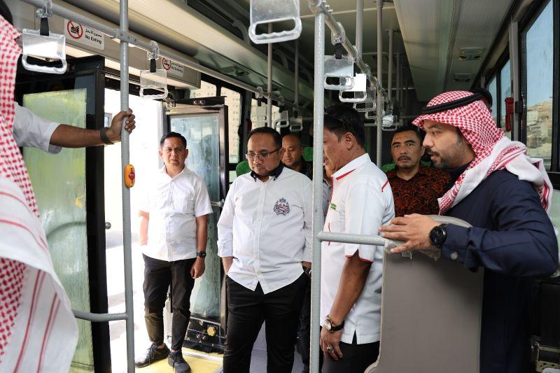Bus Ramah Lansia dan Disabilitas Siap Layani Jemaah Indonesia