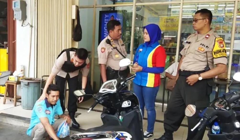 Pemprov DKI Mulai Tertibkan Juru Parkir Liar di Minimarket