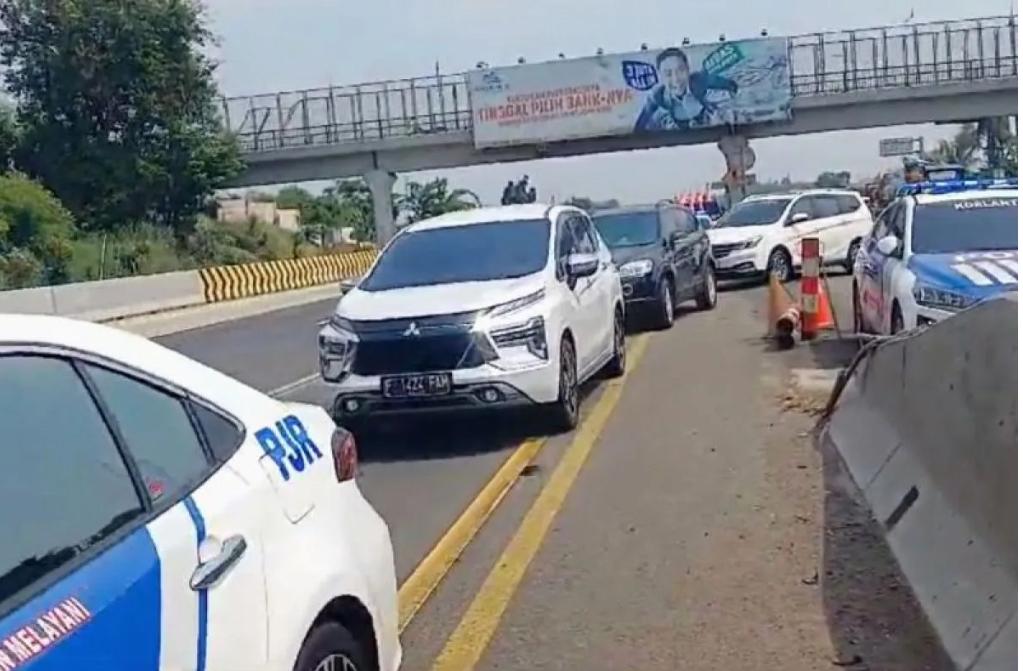 Long Weekend, Contraflow Tol Jakarta-Cikampek Diberlakukan