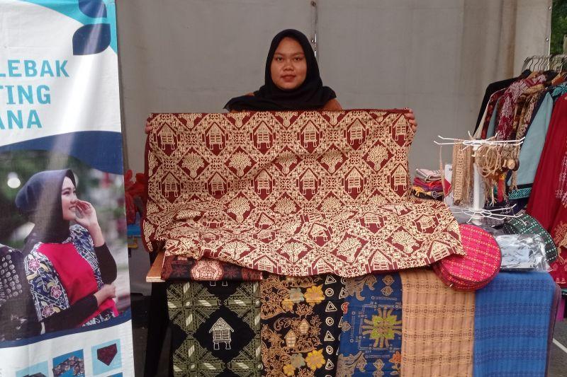 Normal Lagi Pasca-COVID, Omzet Batik Canting Khas Lebak Rp250 Juta per Bulan