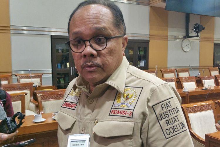 Tanggapi Wacana Penambahan Kementerian, Junimart: Ubah Dulu Undang-Undangnya!