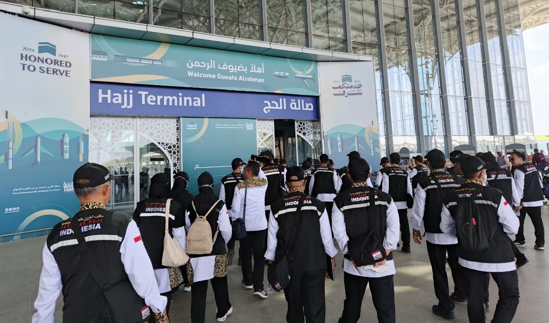 Terbang ke Madinah Malam Ini, Kloter I Jakarta Mendarat di Jalur Fast Track