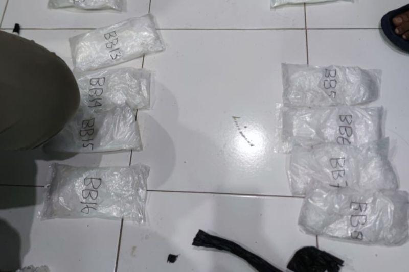 Mau ke Makassar, 4 Penumpang di Bandara Juwata Tarakan Kedapatan Bawa Sabu