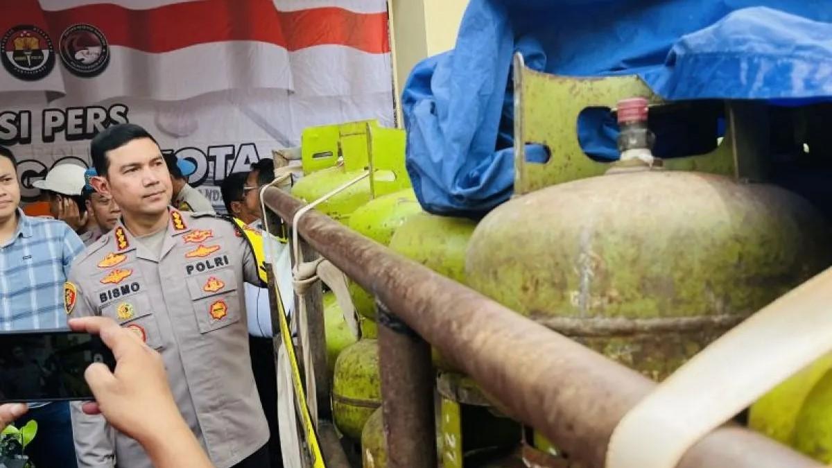 Pengoplos Gas Elpiji Bersubsidi di Bogor, 2 Orang Ditangkap