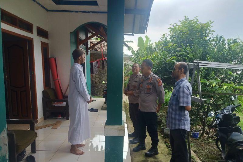 Lagi Tidur, Bocah 3 Tahun di Sukabumi Digigit Ular Welang hingga Tewas