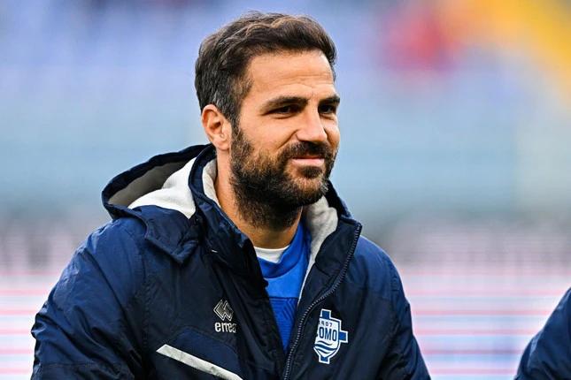 Fabregas Angkat Bicara Perihal Perekrutan Pemain Como, Ada Pemain Indonesia?