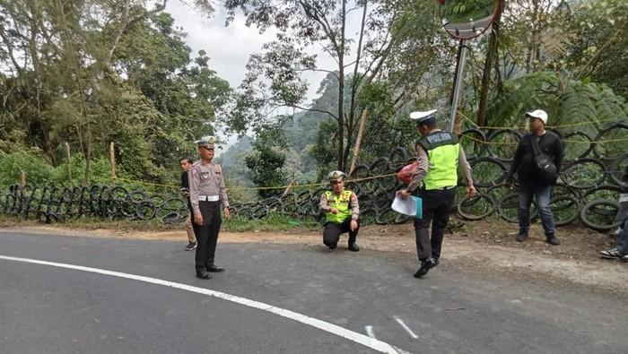 Polisi Ungkap Tak Ada Jejak Pengereman Fortuner saat Terjun ke Jurang Kawasan Bromo