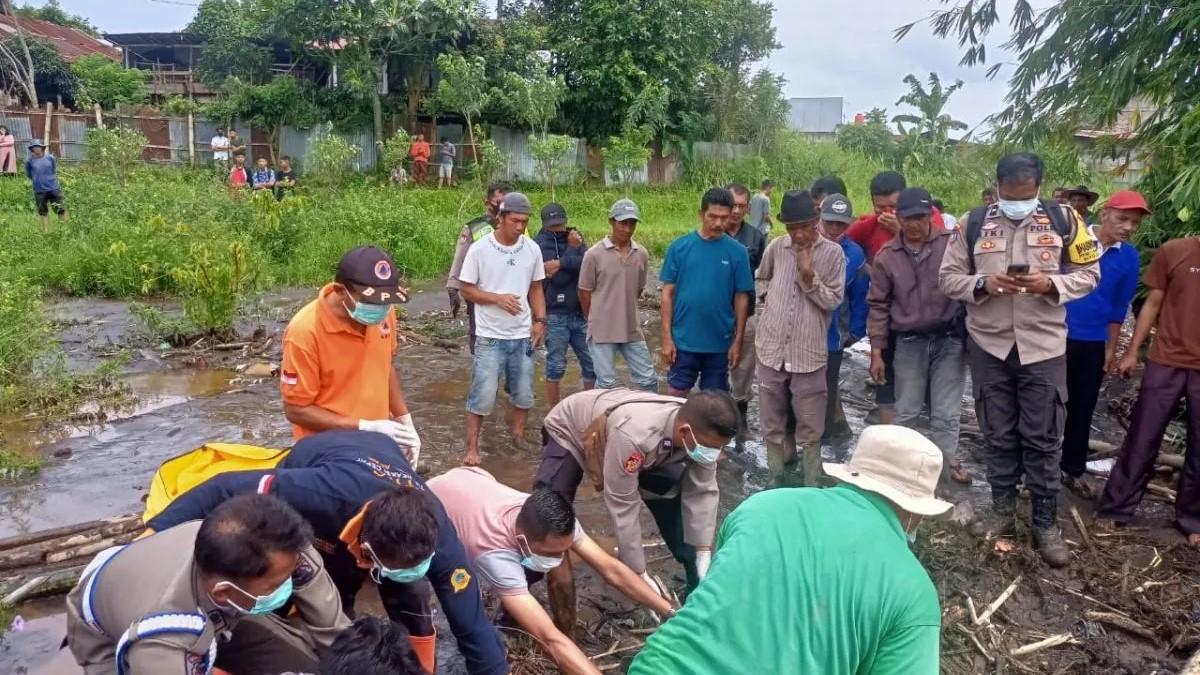 Update Korban Banjir Bandang Lahar Dingin di Sumbar: 8 Orang Belum Teridentifikasi