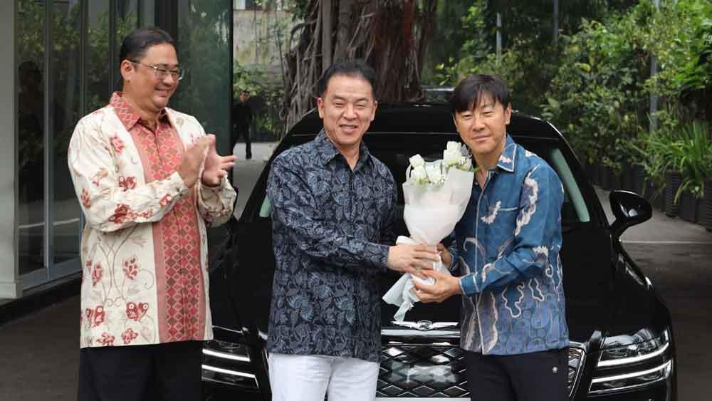 STY Dapat Hadiah Mobil Mewah Hyundai Genesis G80, Intip Spesifikasinya yuk!