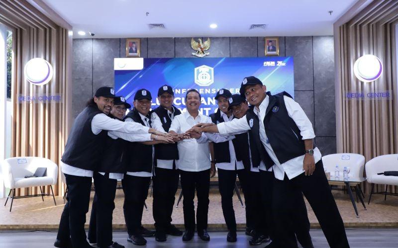 Menteri Trenggono Tak Takut Konfrontasi dengan Pemain Besar Penyelundup Benih Lobster