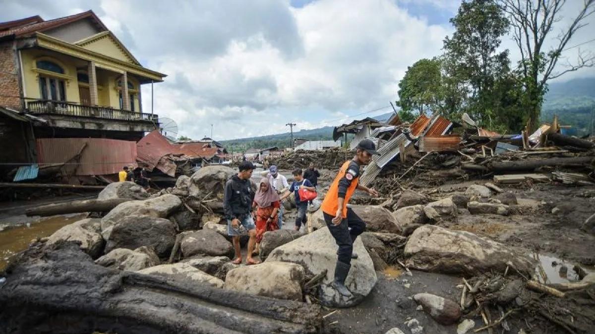 Update Bencana Banjir Bandang Lahar Dingin di Sunbar: 67 Orang Tewas, 20 Masih Hilang