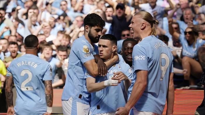 Man City Juara 4 Kali Beruntun Usai Kalahkan West Ham di Pertandingan Terakhir