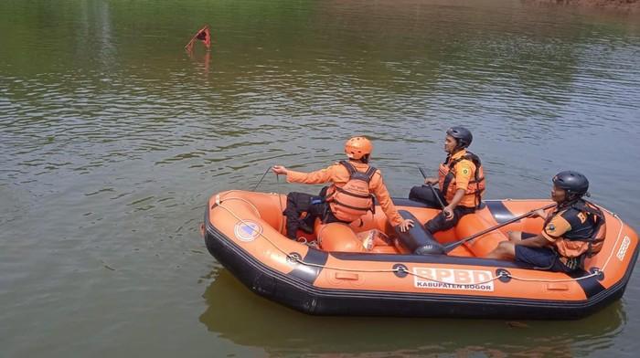 Remaja di Situ Cimuleuit Bogor Tenggelam gegara Kelelahan Berenang