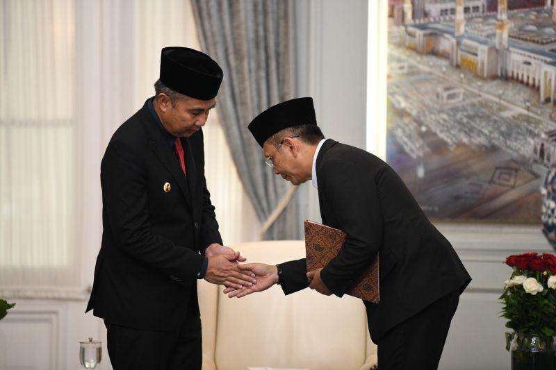 Ini Tugas Dani Ramdan usai Diperpanjang Masa Jabatan Pj Bupati Bekasi