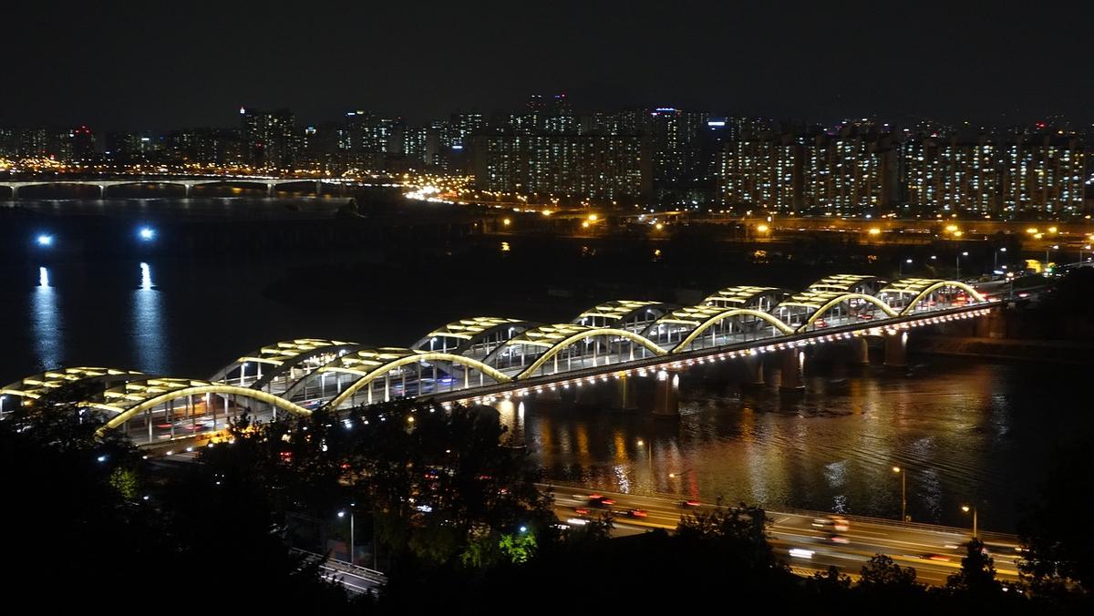 Seoul akan Buka Hotel Pertama di Dunia yang Dibangun di Atas Jembatan Sungai