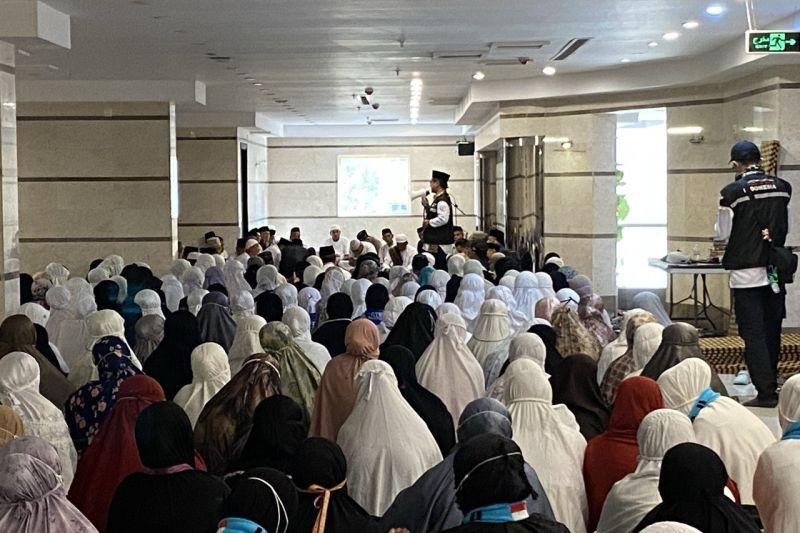Jemaah Calon Haji Indonesia Dapat Materi Ini saat Tiba di Makkah