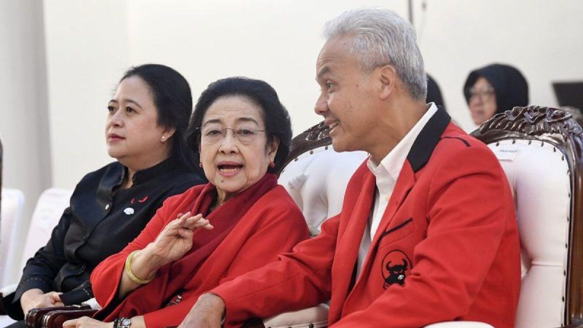 Menilik Kelakar Megawati Bukan ke Ganjar Pranowo soal Kursi Ketum PDIP, Kenapa Mesti Puan?