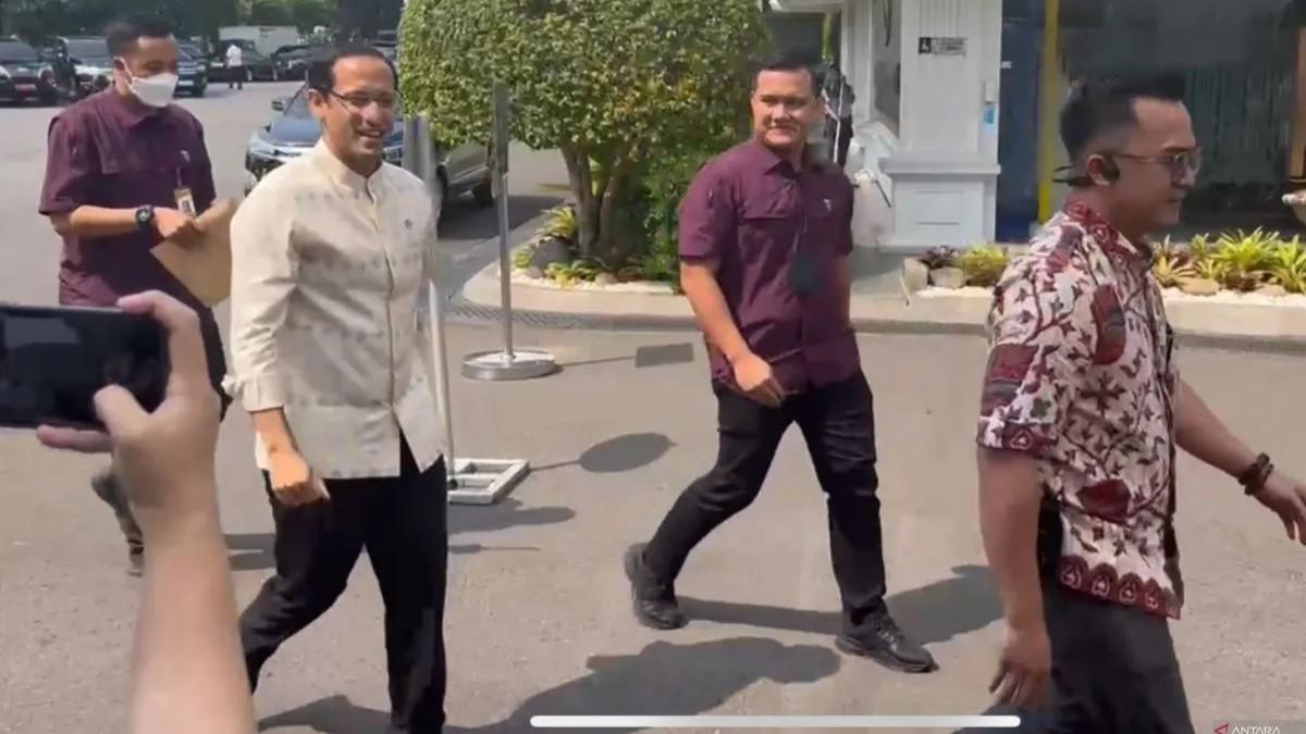 Presiden Jokowi Panggil Nadiem Makarim Terkait Isu Uang UKT Naik