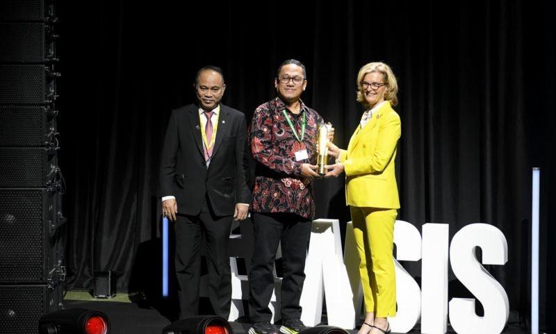 Menteri Budi Arie Semringah, JaWara Internet Sehat Sabet WSIS Prizes di Jenewa