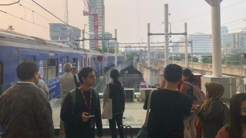 MRT Jakarta Pastikan Nihil Korban Jiwa Pascainsiden Besi Crane Jatuh di Area Gedung Kejagung