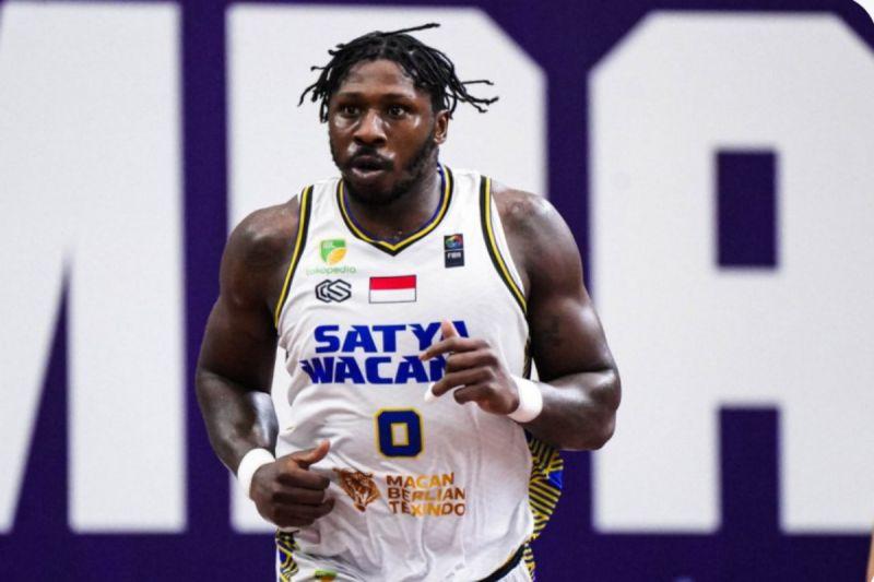 Rusak Loker Ruang Ganti, Ini Sanksi Pebasket Satya Wacana Tyree Robinson