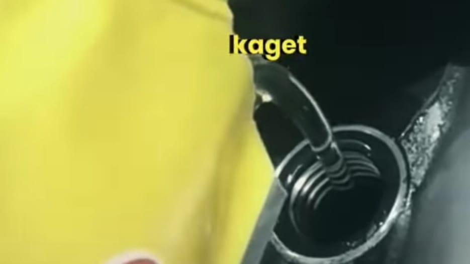 Heboh! Oli Diganti Minyak Goreng Sebagai Pelumas Motor di Medsos: Ganti Oli Hanya Marketing?