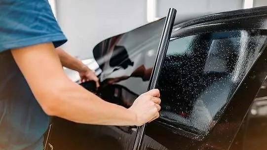 Simak! Ini Fungsi dan Manfaat Kaca Film Pada Mobil