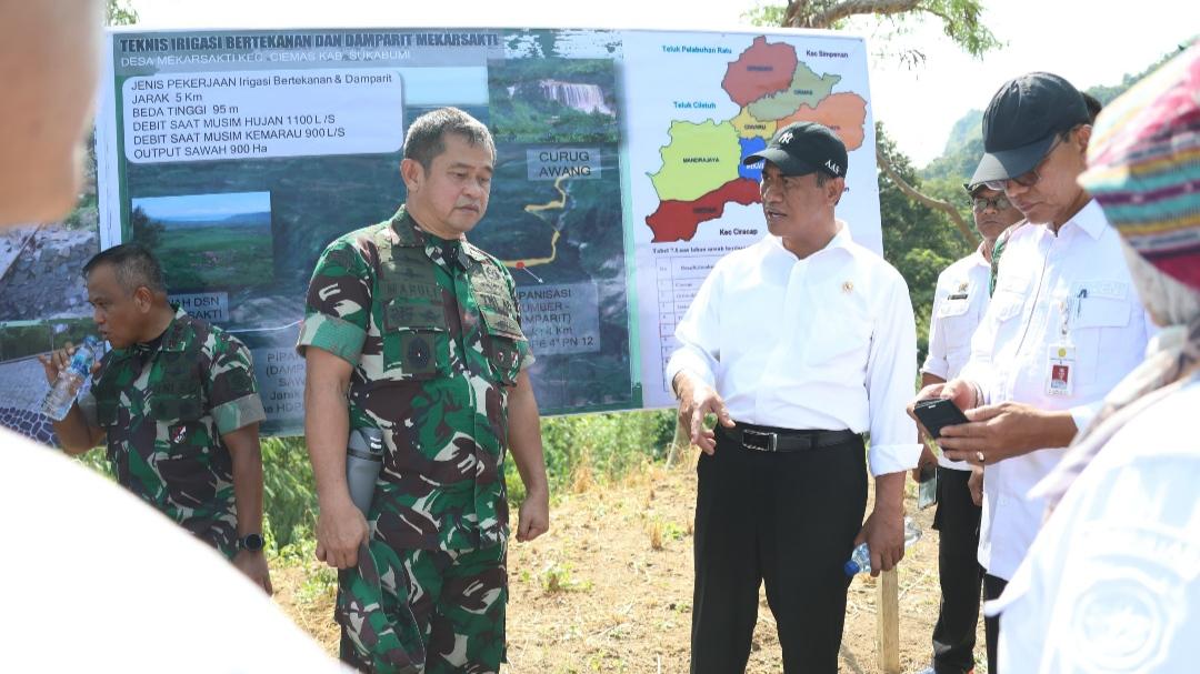 Mentan Amran Bersama KSAD Cek Irigasi Pompanisasi di Sukabumi