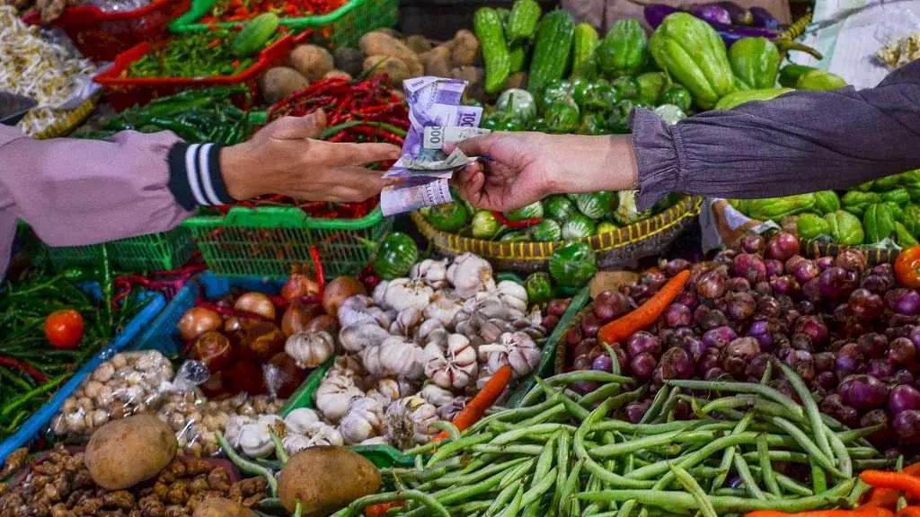 Antisipasi Lonjakan Harga saat Idul Adha, Pemprov Berikan Ribuan Paket Sembako Murah di Kalteng