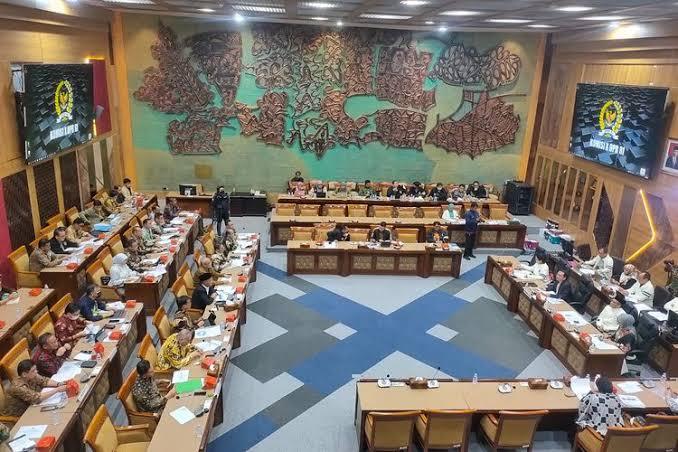 Agar Tak Tumpang Tindih, Komisi I DPR Minta KPI dan Dewan Pers Jelaskan Tupoksinya