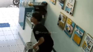 Pemuda Kegep CCTV Gondol HP Karyawan Laundry di Kebon Jeruk Jakbar